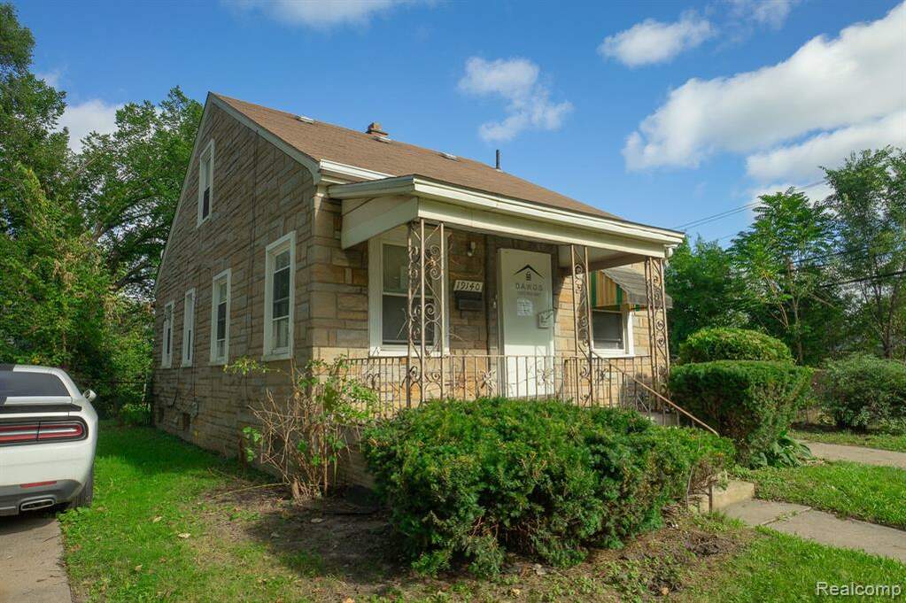 19140 Algonac Street, Detroit, MI 48234 MLS 20230074290 properties