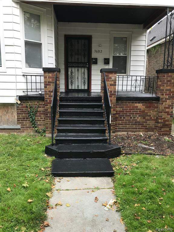 3682 Field Street, Detroit, MI 48214 MLS 20230096640 properties