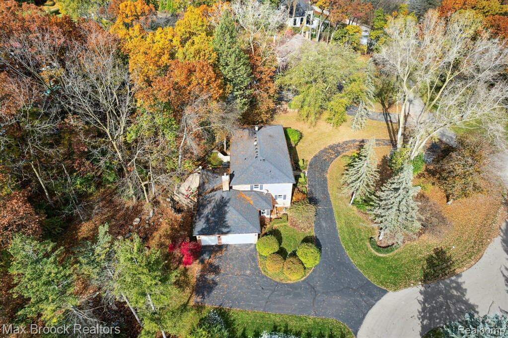 478 Dunston Road, Bloomfield Hills, MI 48304 MLS 20230101776