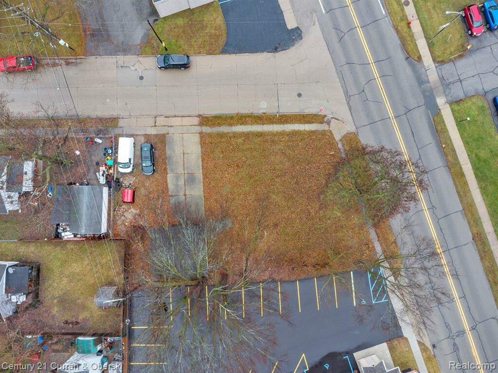 22108 Huron River Drive, Rockwood, MI 48173 MLS 20230105114