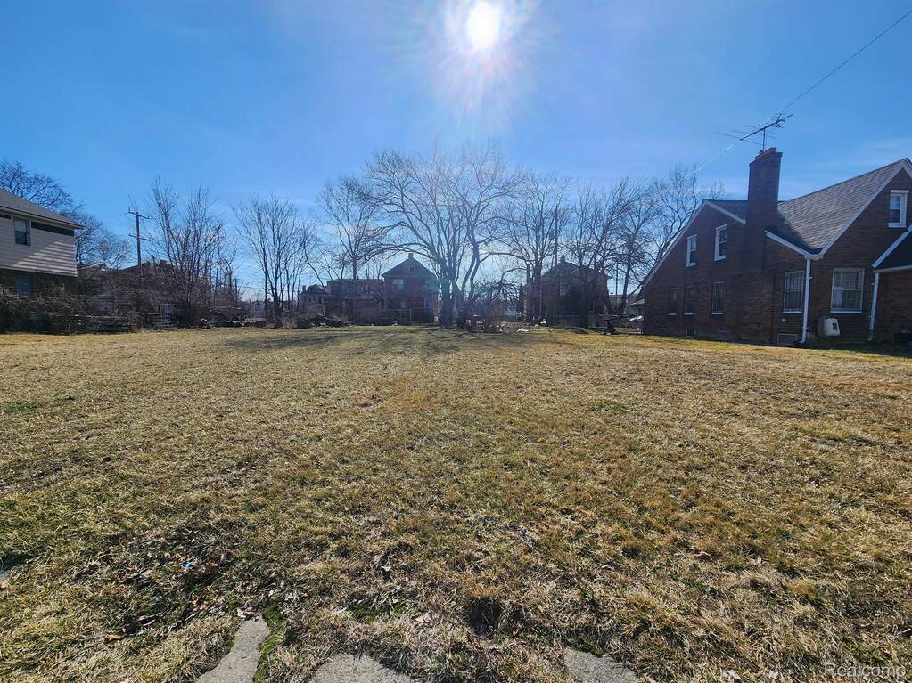 707 W Brentwood Street, Highland Park, MI 48203, Highland Park