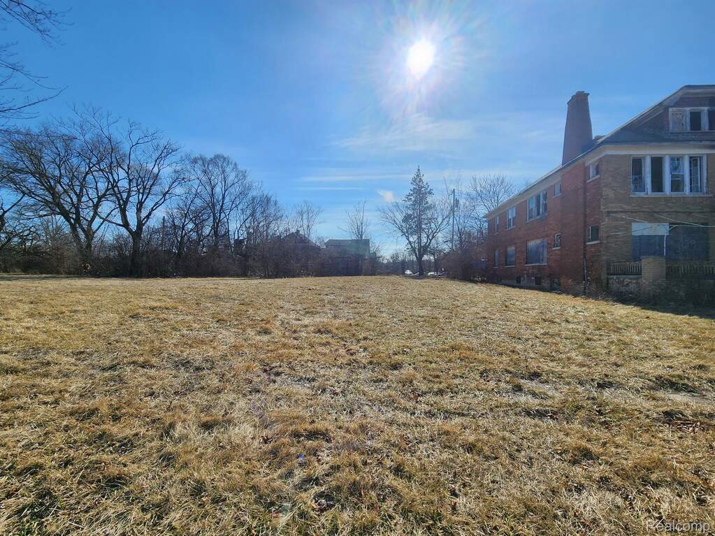 623 W Brentwood Street, Highland Park, MI 48203, Highland Park