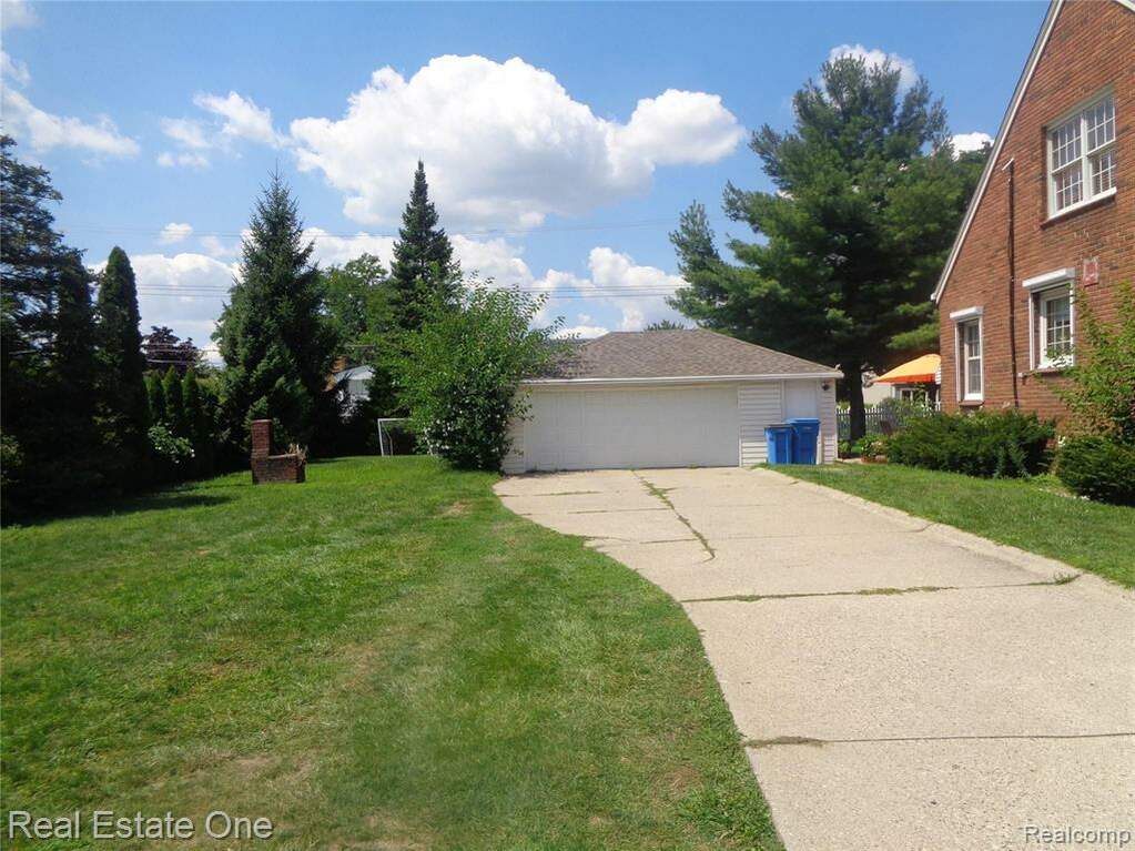 1353 N Gulley Road, Dearborn Heights, MI 48127 MLS 20240004607