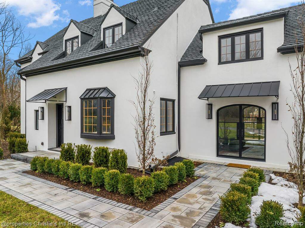 31325 Lahser Road, Beverly Hills Vlg, MI 48025 MLS 20240005704