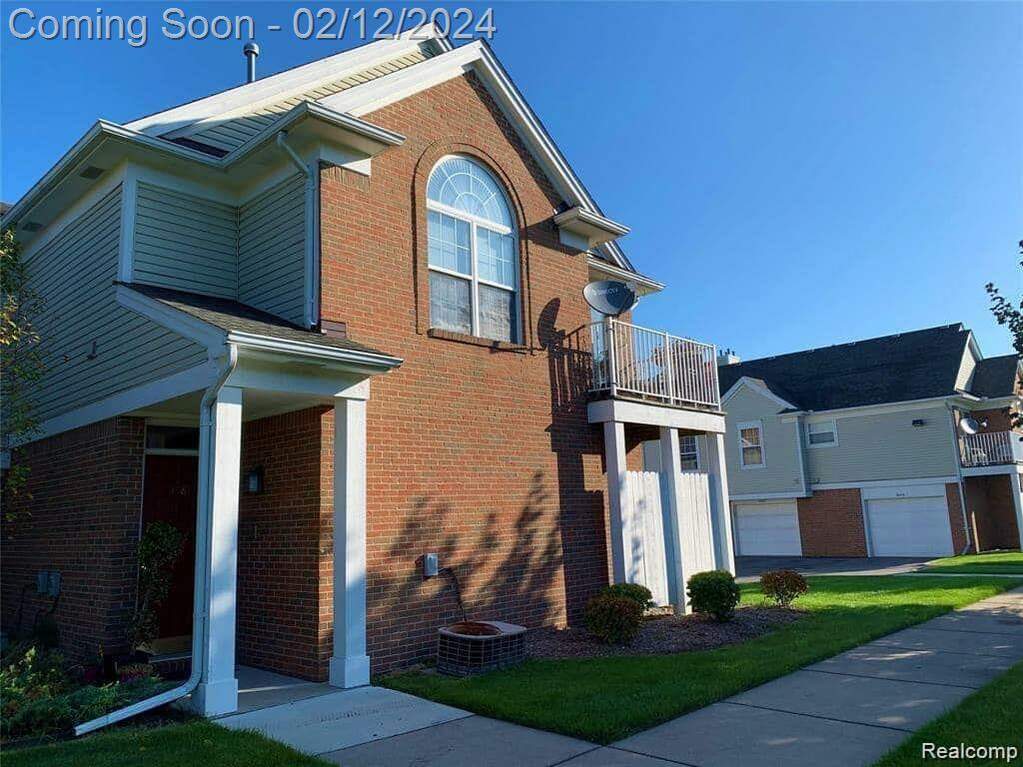 16816 Glenmoor Boulevard, Twp, MI 48044 MLS 20240008391