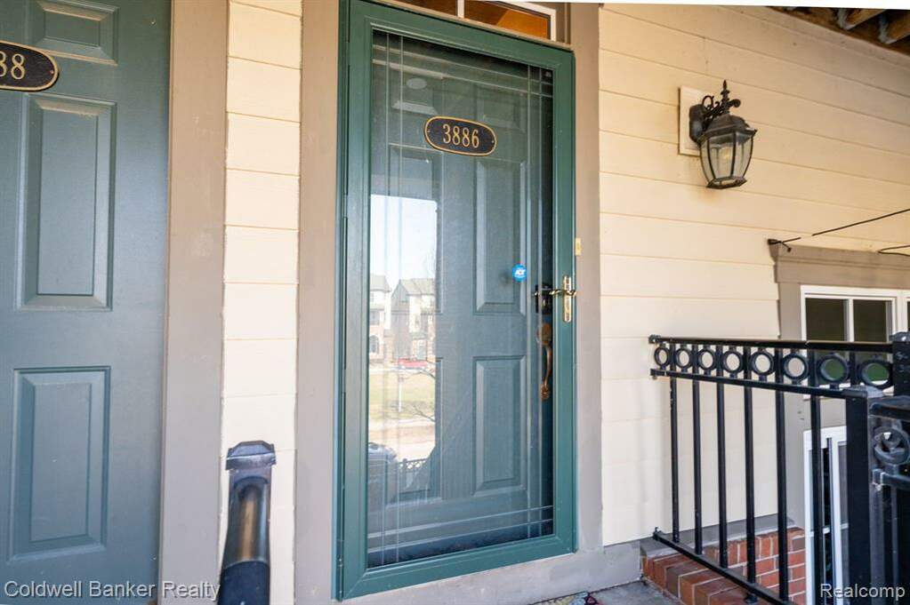 3886 Forester Boulevard, Auburn Hills, MI 48326 MLS 20240016921