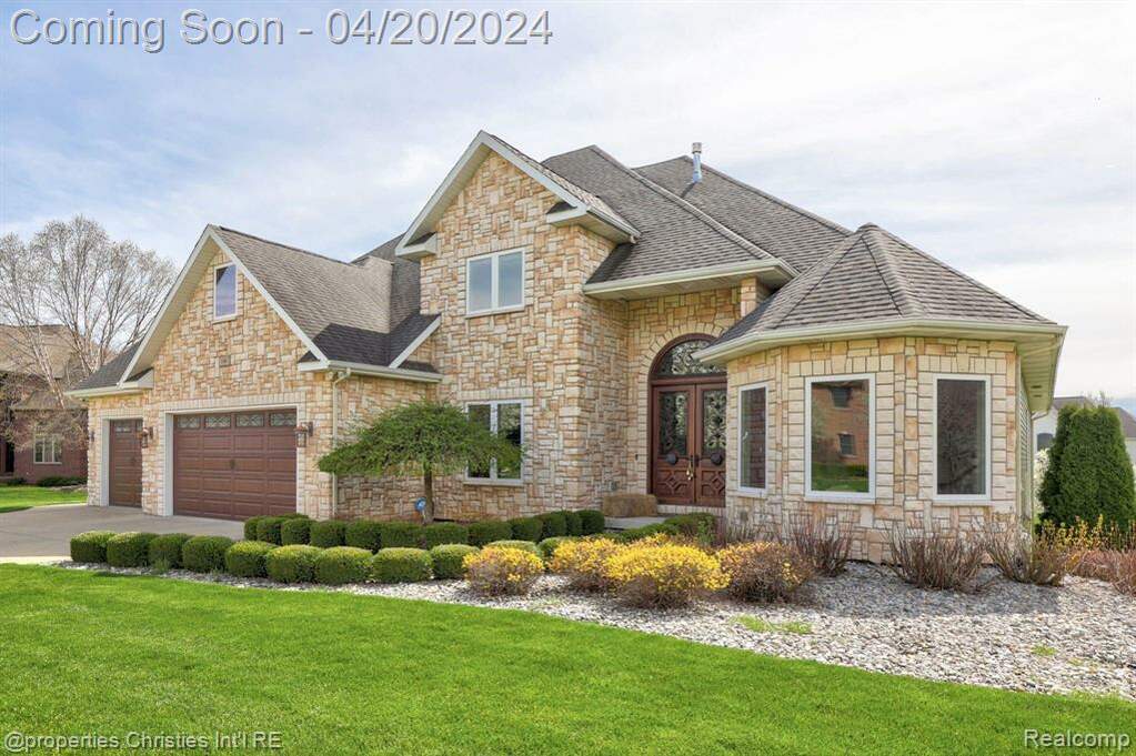 140 Kingsbrook Drive, Frankenmuth, MI 48734 MLS 20240024640