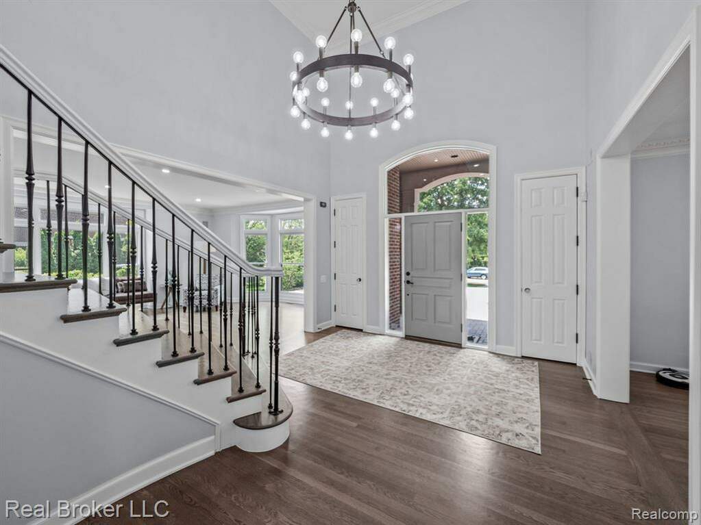 20880 Turnberry Boulevard, Novi, MI 48167 MLS 20240036495