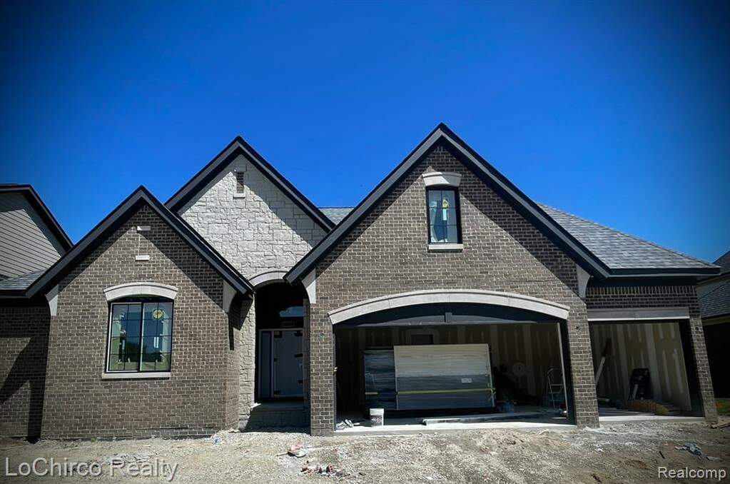 16949 Glenhurst Drive, Twp, MI 48044 MLS 20240037414