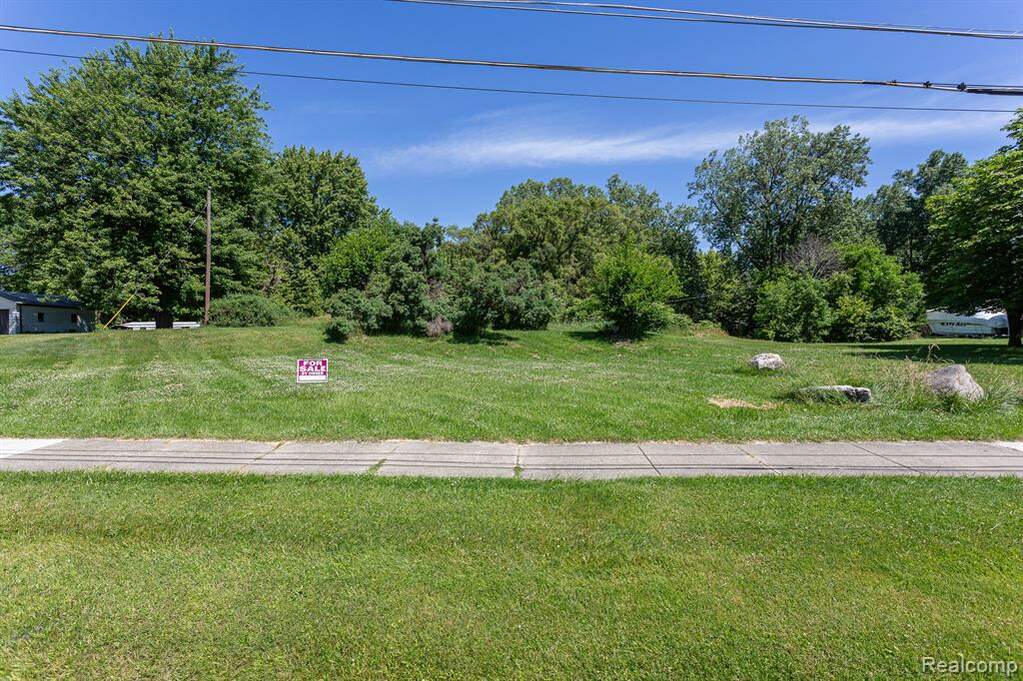 0 Metro Parkway, Sterling Heights, MI 48312 MLS 20240046413