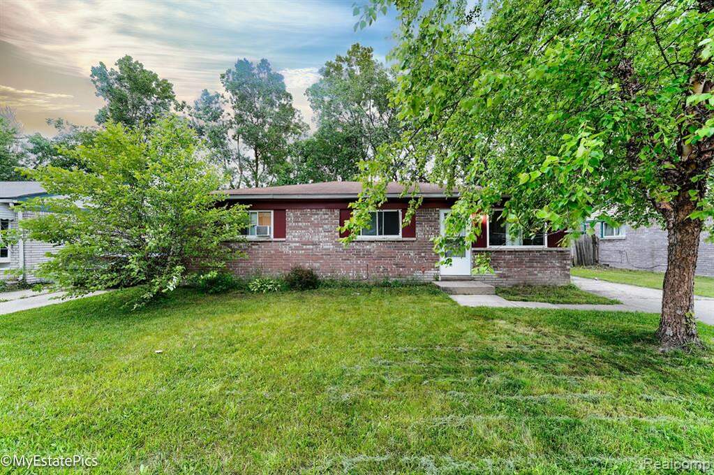 15631 Wellington Street, Taylor, MI 48180 MLS 20240046760