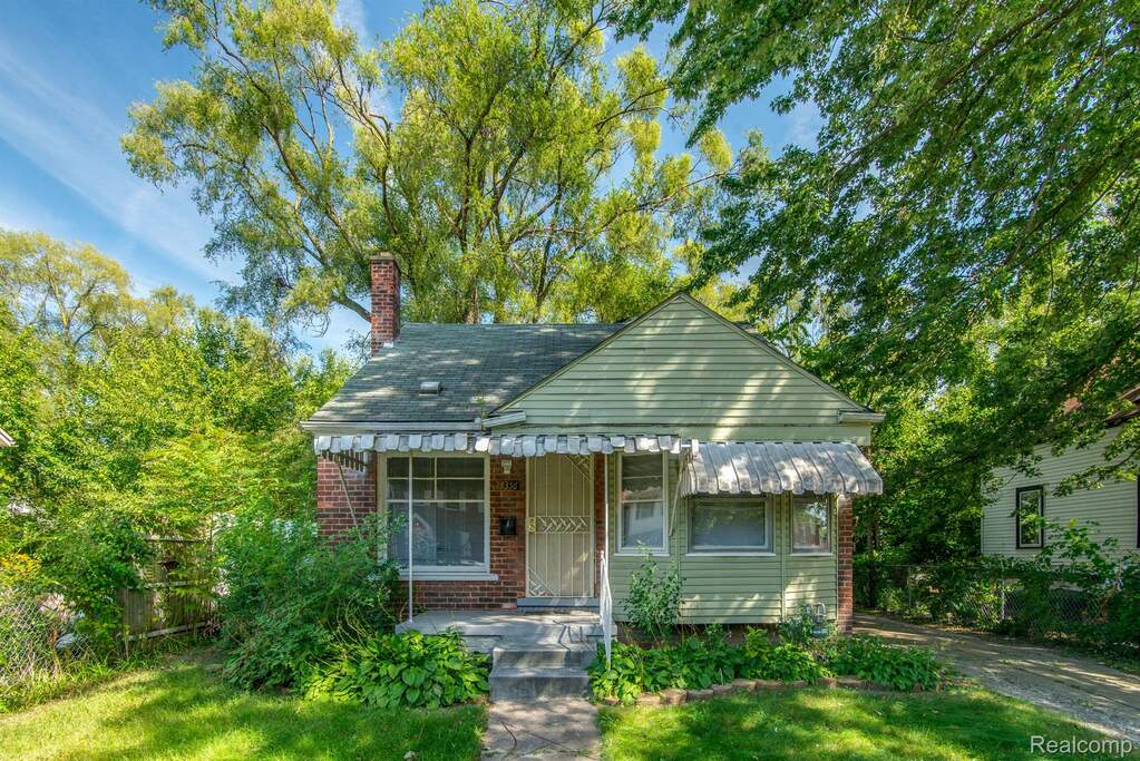 15356 Roselawn Street, Detroit, MI 48238