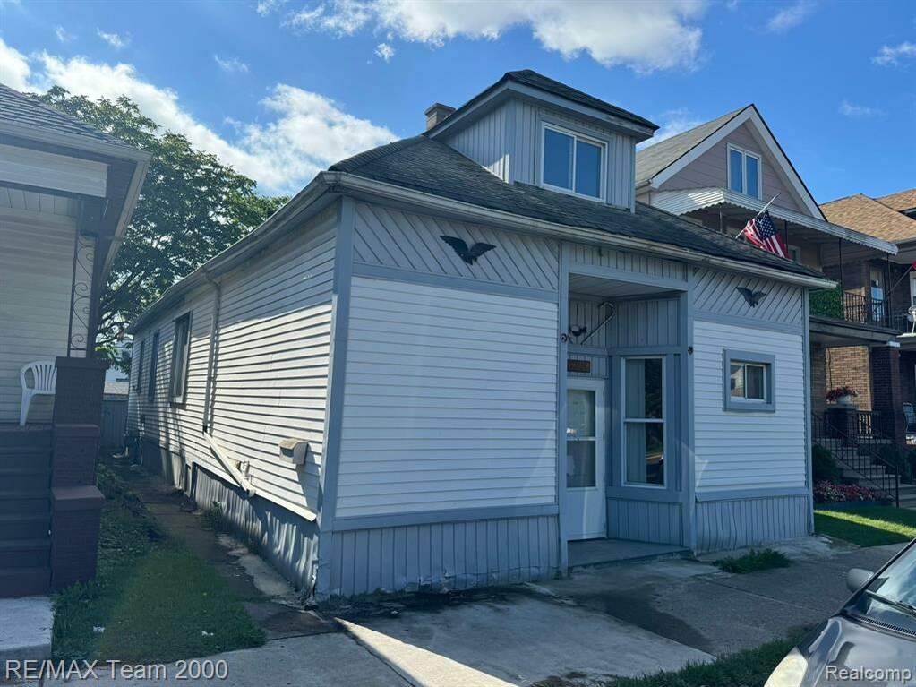 3368 Evaline Street, Hamtramck, MI 48212 MLS 20240073833