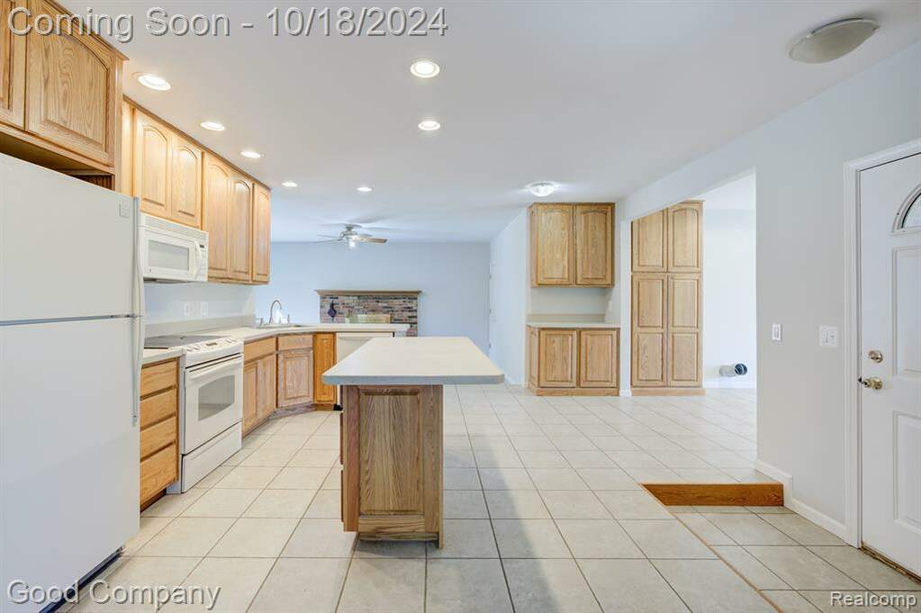 6849 Pittsford Street, Canton Twp, MI 48187 MLS 20240077717