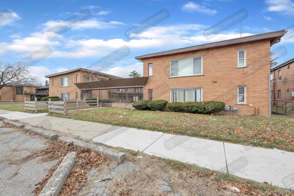 16721 Greenfield Rd #2, Detroit, MI 48235 - View 3