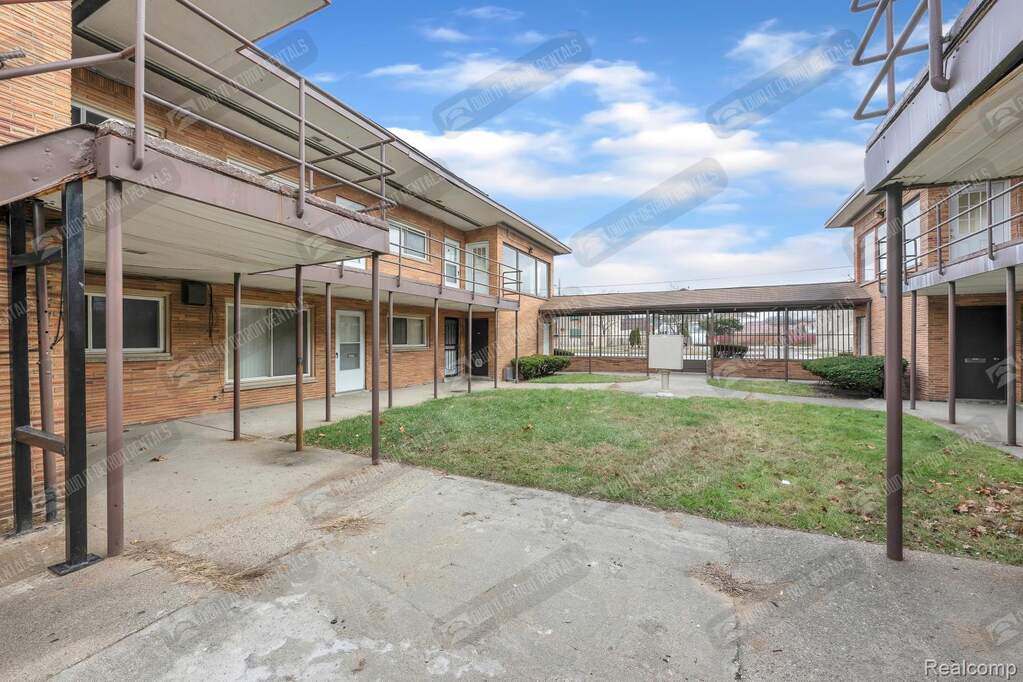 16721 Greenfield Rd #2, Detroit, MI 48235 - View 5