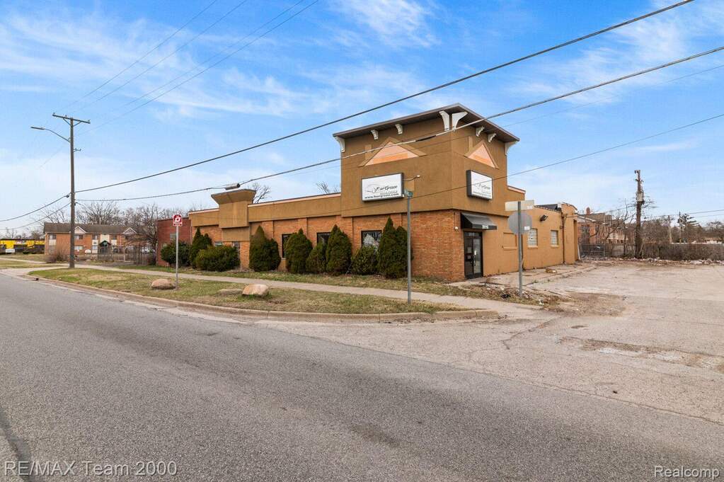 26110 Michigan Avenue, Inkster, MI 48141 - View 2
