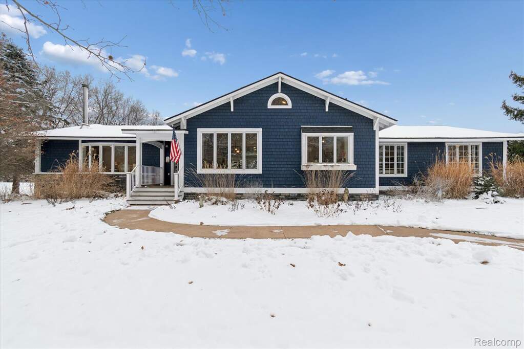 187 Darwin Road, Pinckney, MI 48169 | MLS# 20251057921 | @properties ...