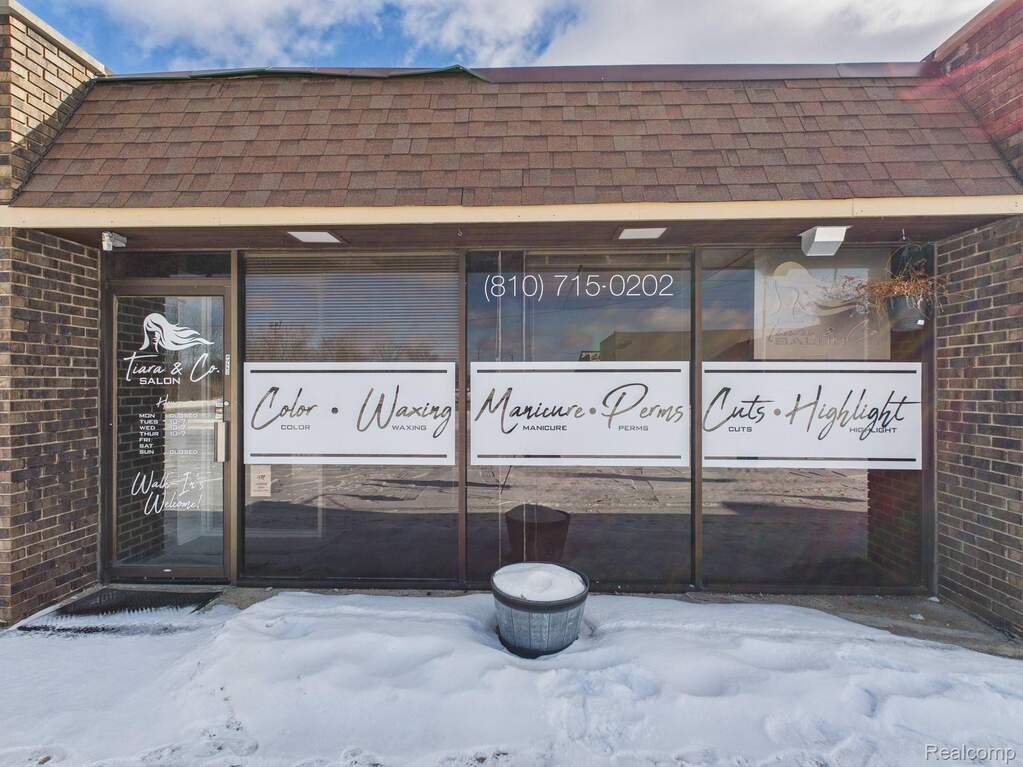 4067 E Court Street, Burton, MI 48509 - View 5