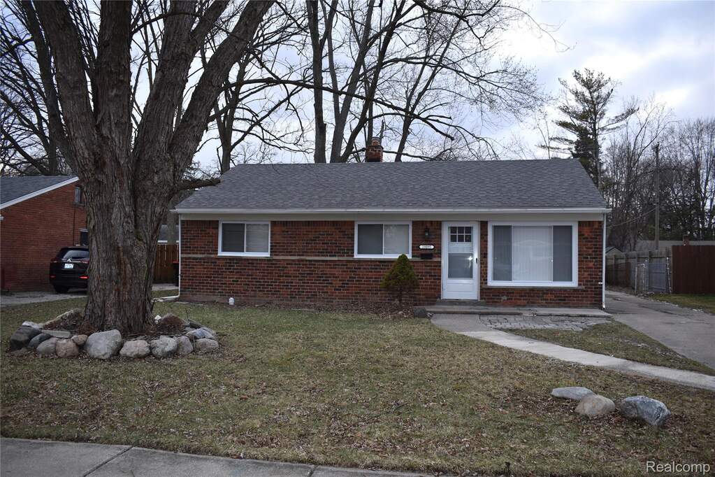 28095 Selkirk Street, Southfield, MI 48076 - View 3