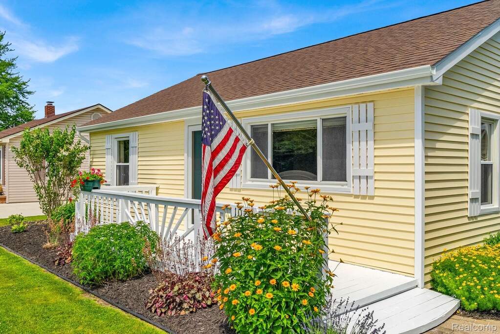 1020 Capac Road, Berlin, MI 48002 | MLS# 20261019195 | @properties REMI ...