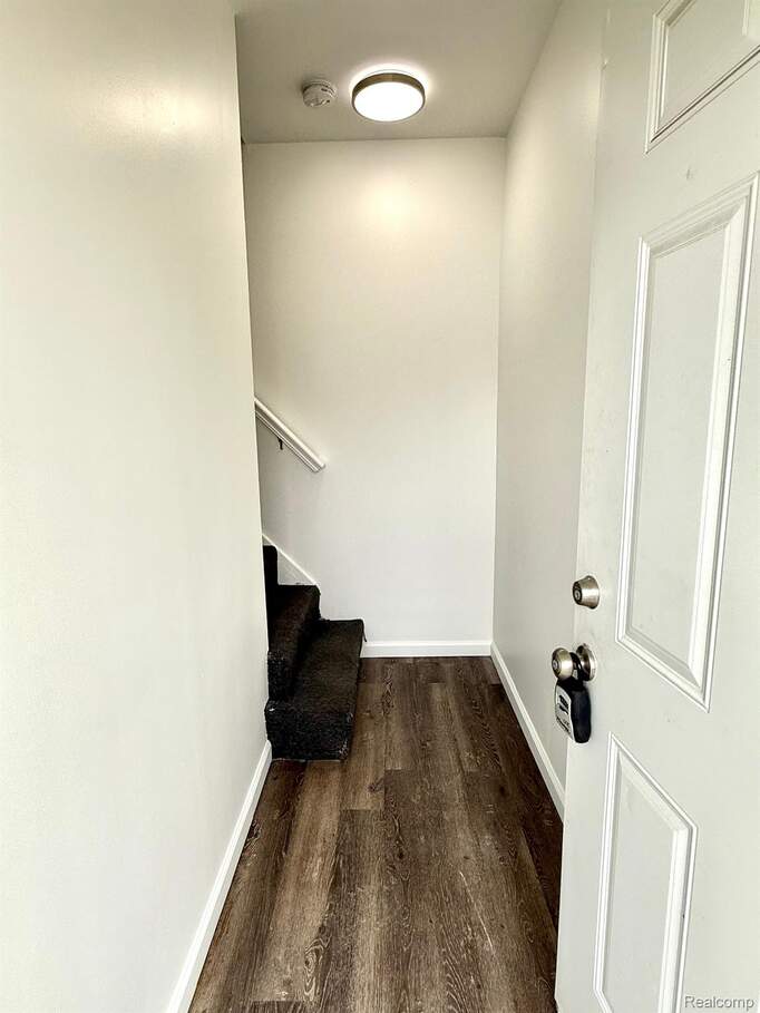 20 Gratiot Ct, Unit #3, Mt Clemens, MI 48043 - View 3