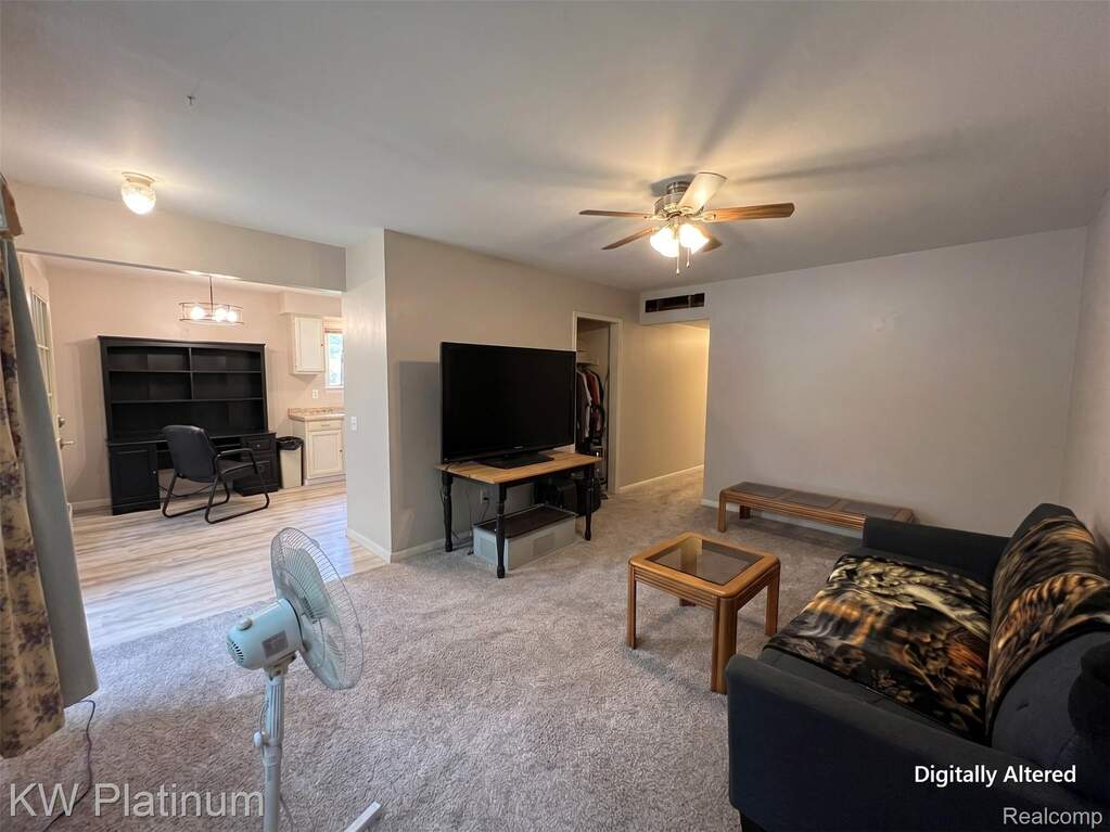 Austin Warren 13310 Saint Andrews Avenue, Warren, MI 48089 | MLS# 20261076752 ...