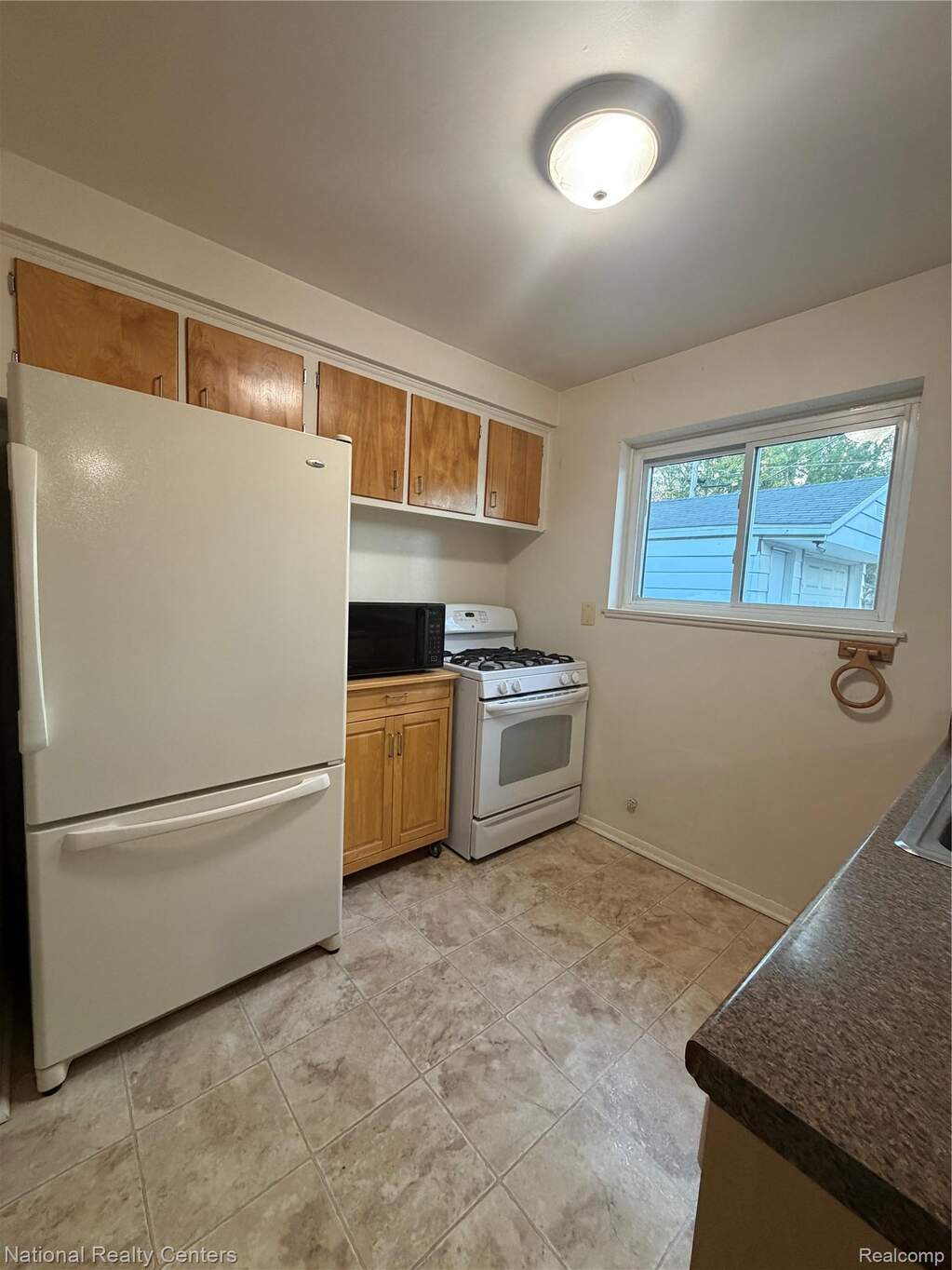 Austin Warren 32339 Chalfonte Drive, Warren, MI 48092 | MLS# 20261085638 ...