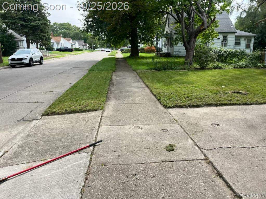 Austin Warren 1950 Michael Avenue, Warren, MI 48091 | MLS# 20261086326 | @properties ...