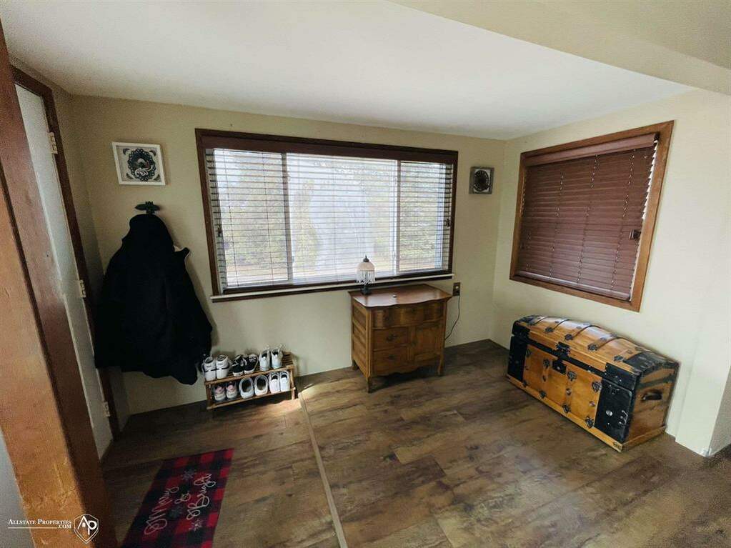 3175 S Belsay Rd., Burton, MI 48519 MLS 5050104371 properties SE