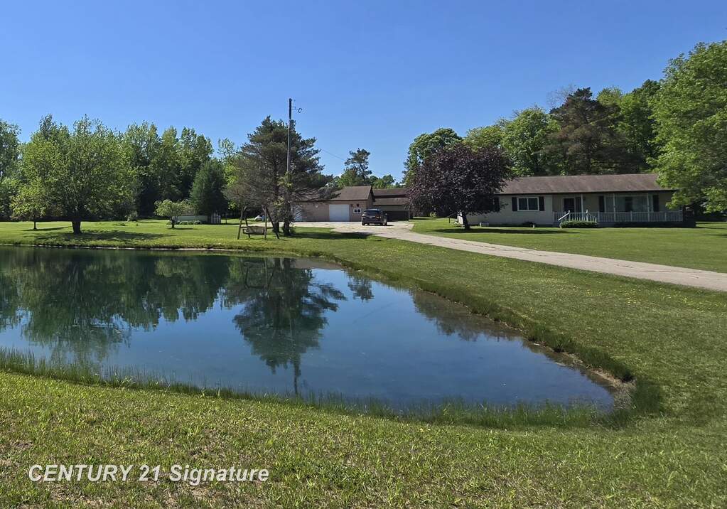 1162 E Farrand Road, Clio, MI 48420, Clio