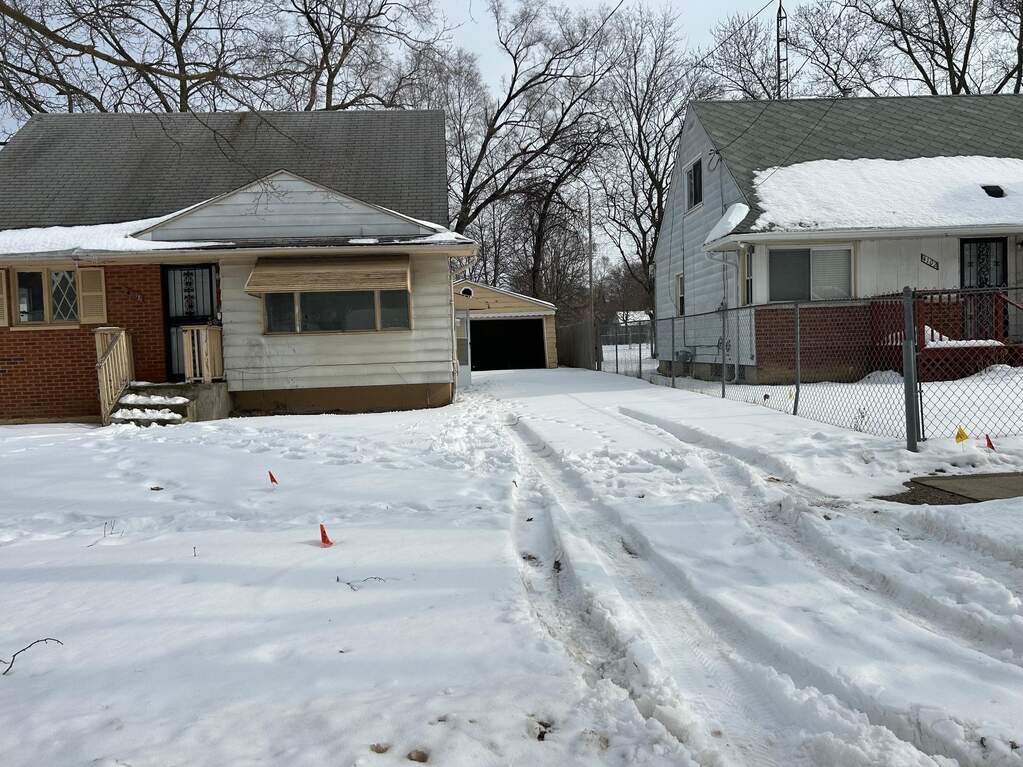 4110 Leerda Street, Flint, MI 48504, Flint