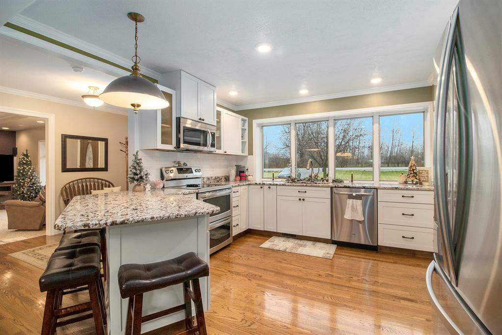 10410 Moon Road, York Twp, MI 48176 MLS 54023143820 properties SE