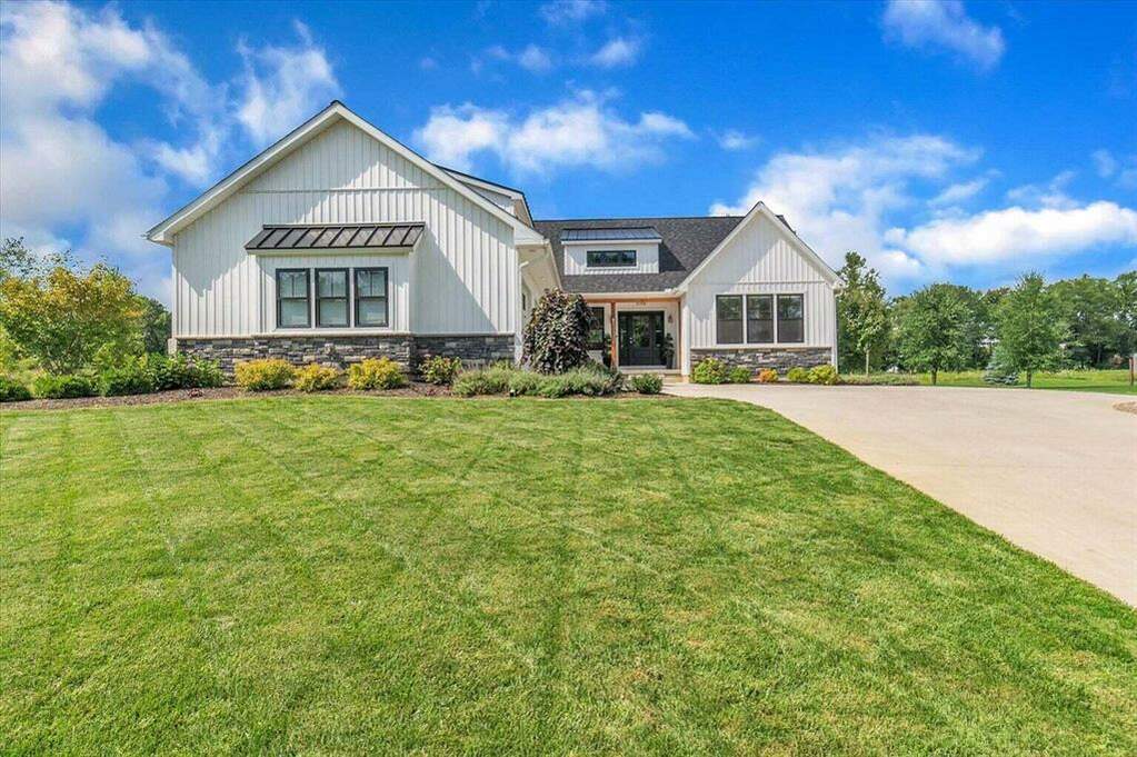 5198 Grande View Lane, Summit Twp, MI 49201 MLS 54023144451