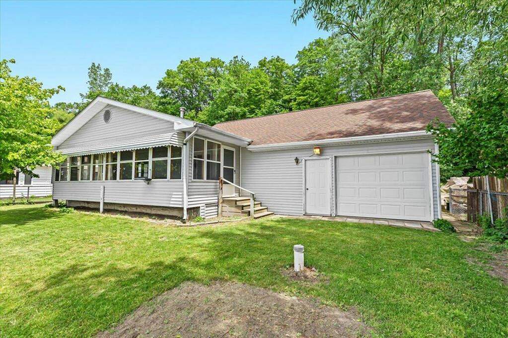 657 Lane Drive, Leoni Twp, MI 49201 MLS 54024026321 properties