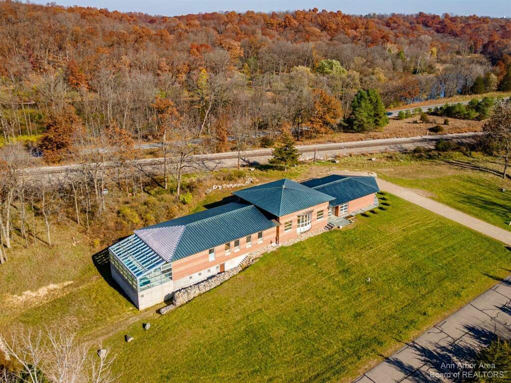 3450 River Pines Drive