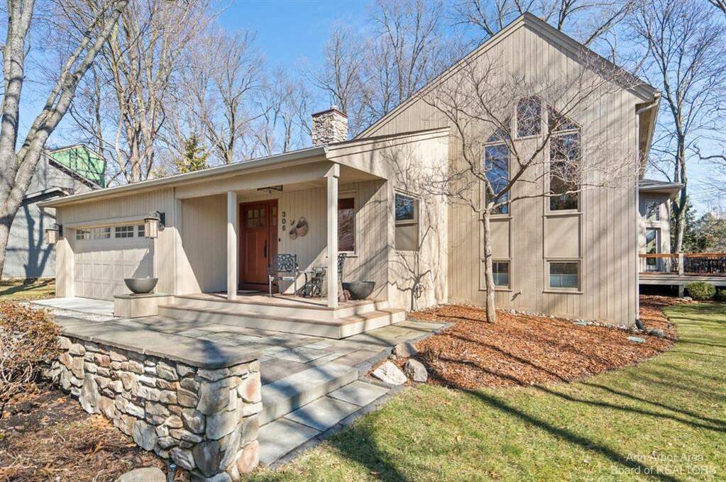 306 Glenwood Street, Ann Arbor, MI 48103 MLS 543292968 properties