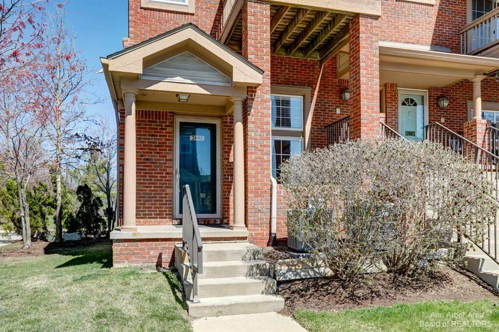 2891 Barclay Way, Ann Arbor, MI 48105 MLS 543293330 properties