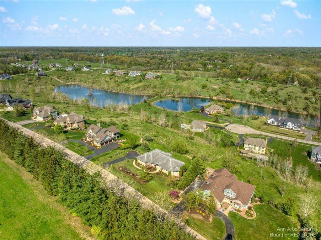 4034 Lake Vista Drive, Scio Twp, MI 48130 MLS 543293629 properties SE Michigan