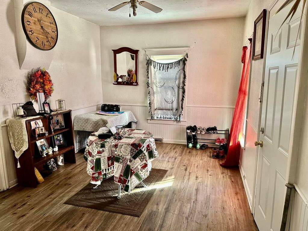 114 W Argyle Street, Jackson, MI 49202 MLS 55023004706 properties