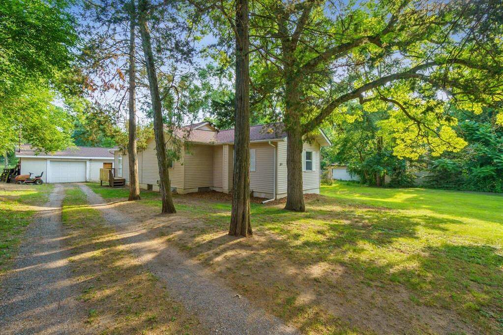 201 Showerman Road, Leoni Twp, MI 49254 MLS 55023027052 properties SE Michigan