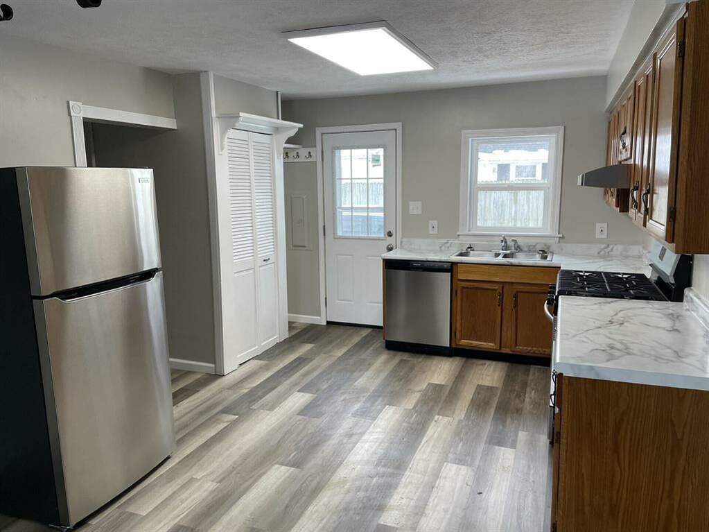 334 Oak Grove Avenue, Blackman Twp, MI 49203 MLS 55024004553