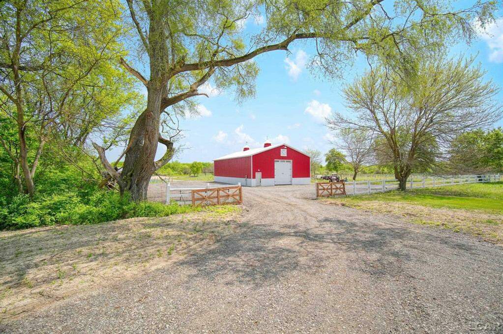 6400 Merritt Rd, Ypsilanti Twp, MI 48197 MLS 56050109522