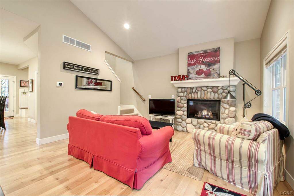 16905 Sunnyside, South Haven Twp, MI 49090 MLS 56050135966