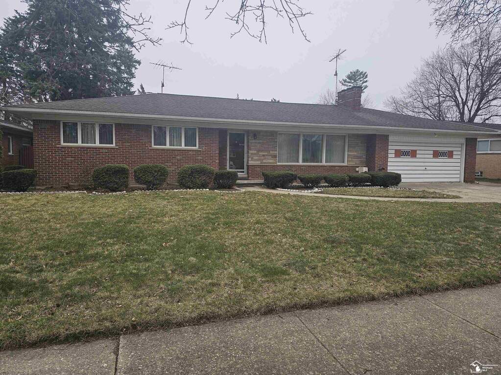 15723 Pleasant Avenue, Allen Park, MI 48101 | MLS# 57050202478 ...