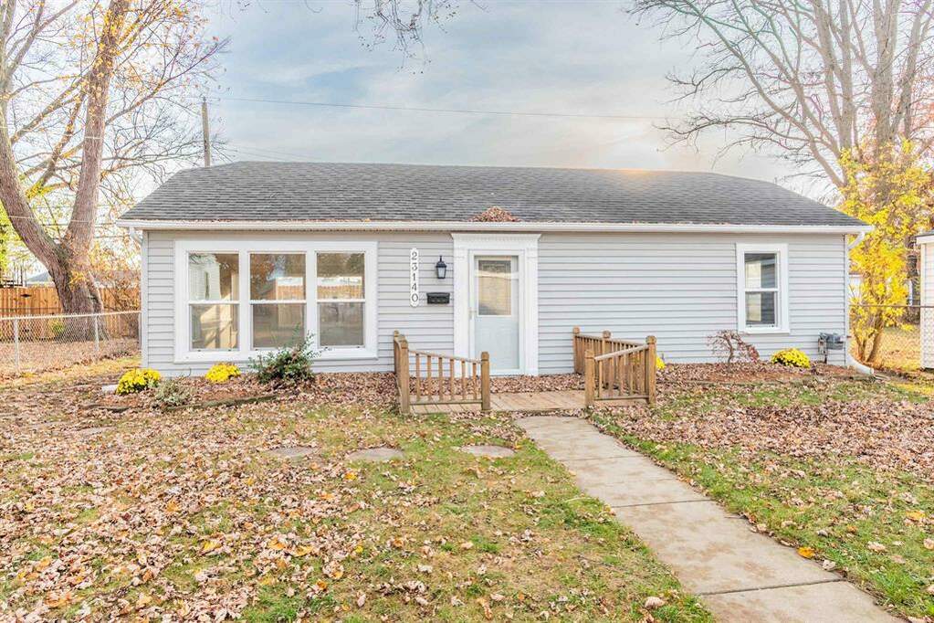 23140 Detour, St. Clair Shores, MI 48082 MLS 58050095370