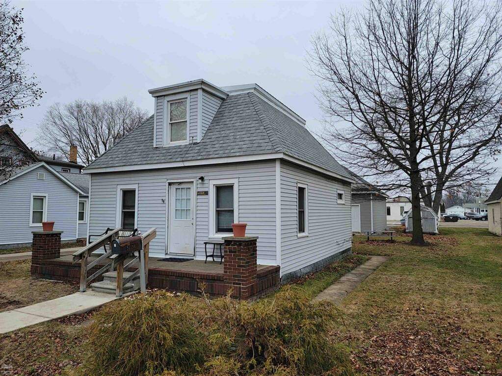 51136 Maria St., New Baltimore, MI 48047 MLS 58050097472