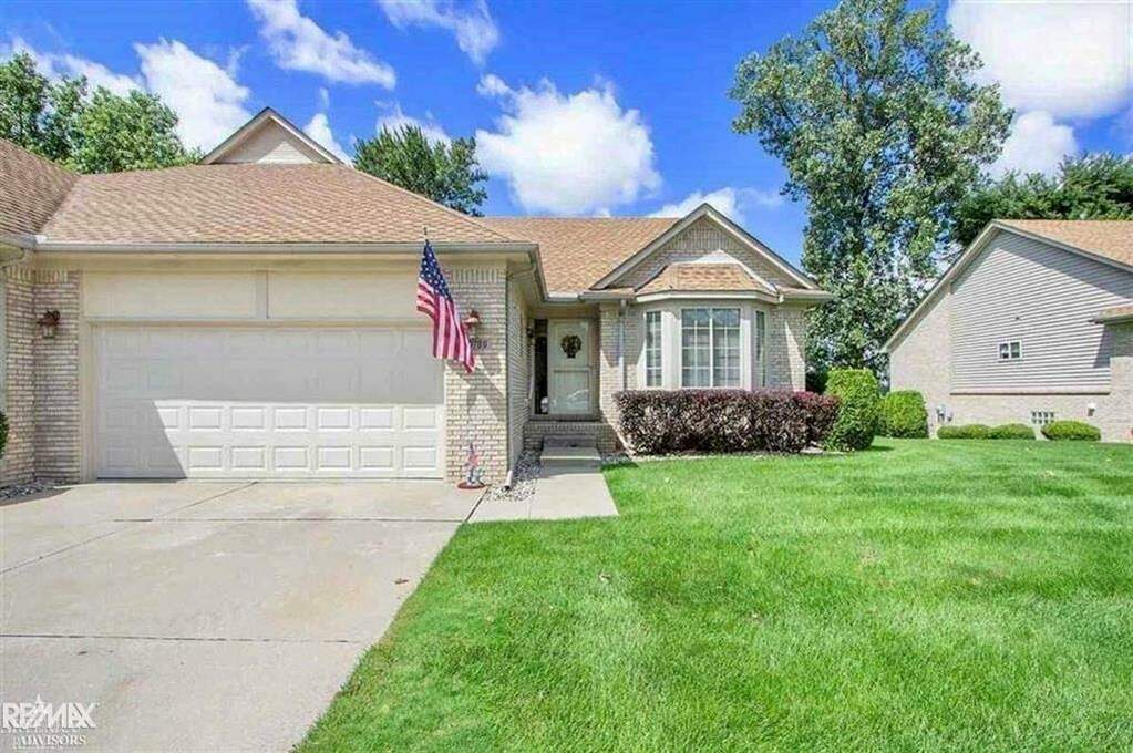 50789 Raintree Cir, Chesterfield Twp, MI 48047 MLS 58050098900