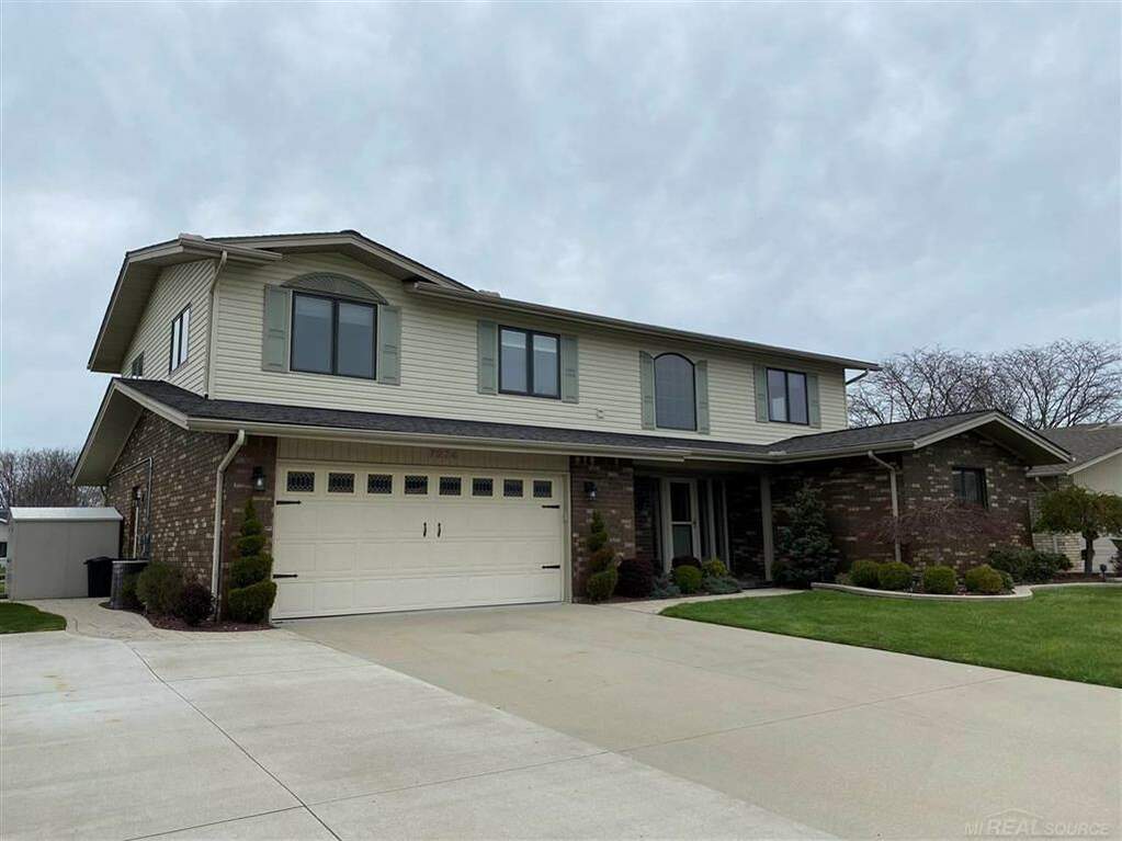 7274 Parklane, Clay Twp, MI 48001 MLS 58050099885 properties SE