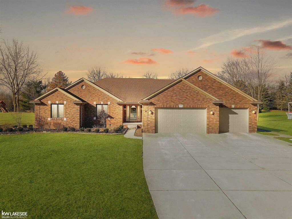 75757 Peters Dr, Bruce Twp, MI 48065 MLS 58050101691 properties